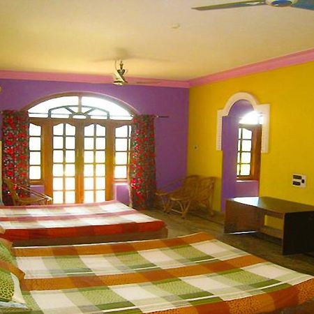 Hotel Sri Devi Comforts Chikmagalur Ngoại thất bức ảnh