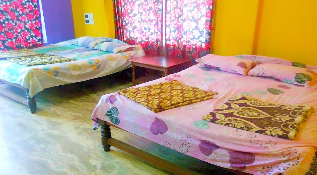 Hotel Sri Devi Comforts Chikmagalur Ngoại thất bức ảnh