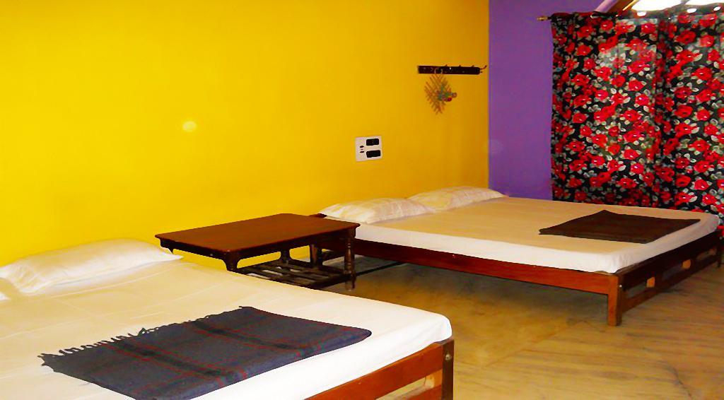 Hotel Sri Devi Comforts Chikmagalur Ngoại thất bức ảnh